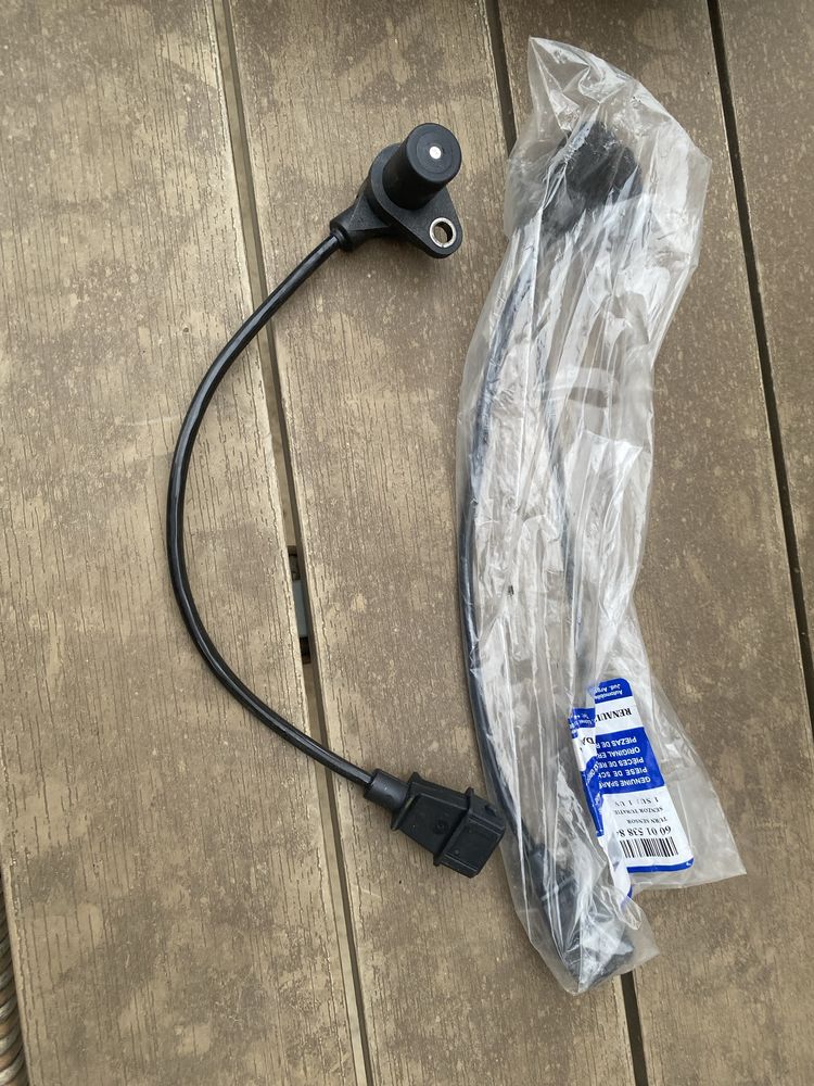 Senzor turatie arbore volanta Dacia 1310 si papuc cn4 injectie origine