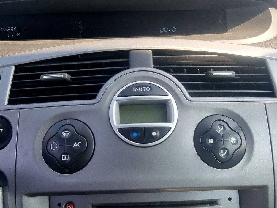Panou comanda clima Renault Grand Scenic 2 [Fabr 2003-2008] 1.9 CDI F9