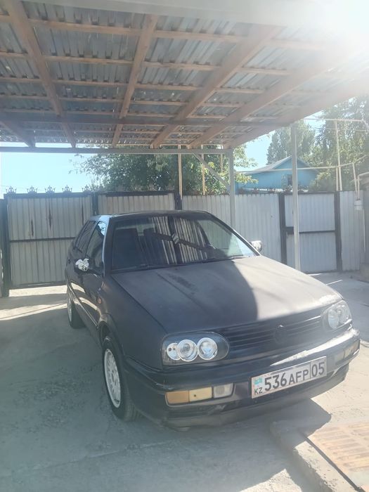 Продам машину на ходу