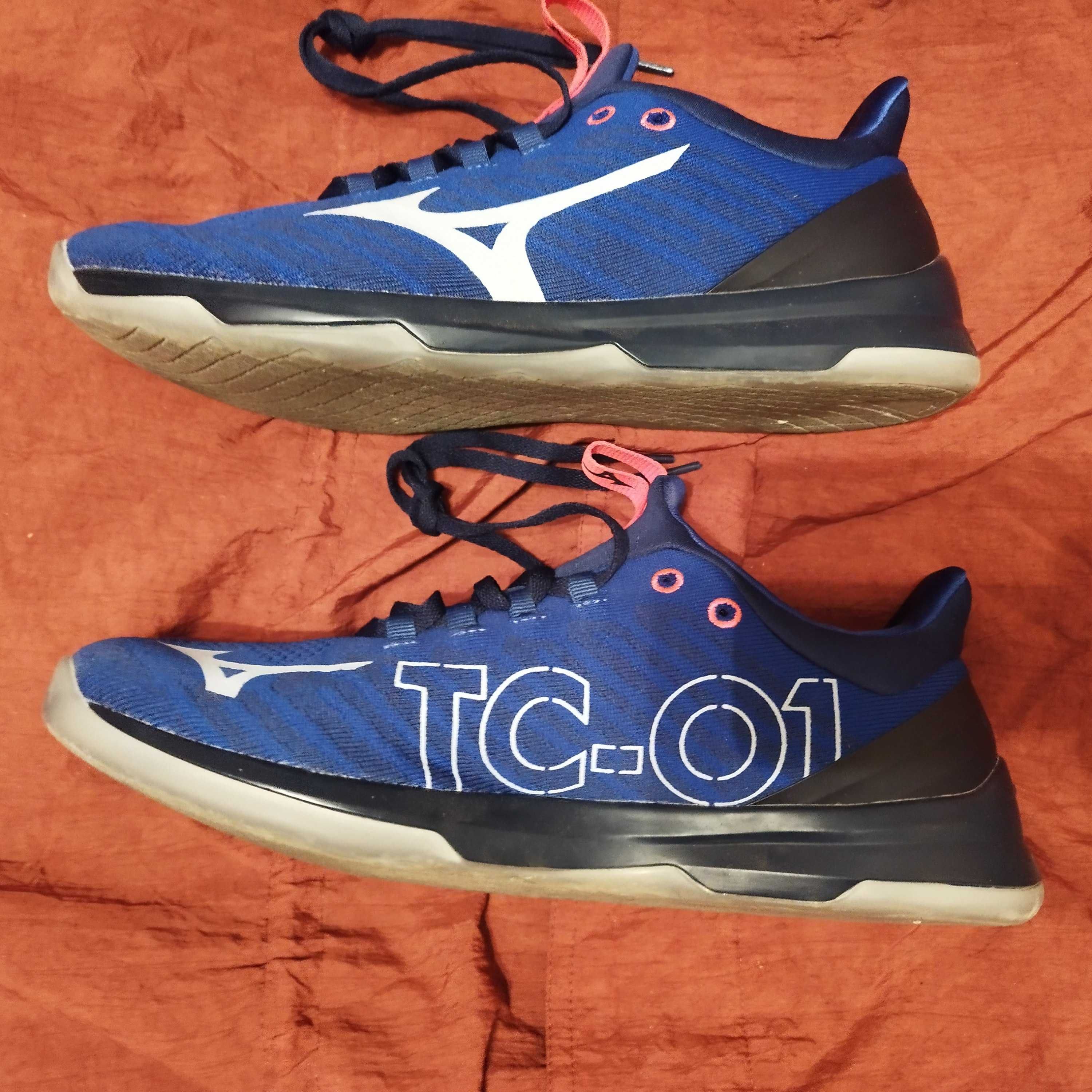 маратонки Mizuno 45,5-29,5см