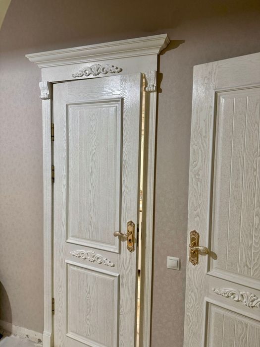 Продам межкомнатные деревянные двери