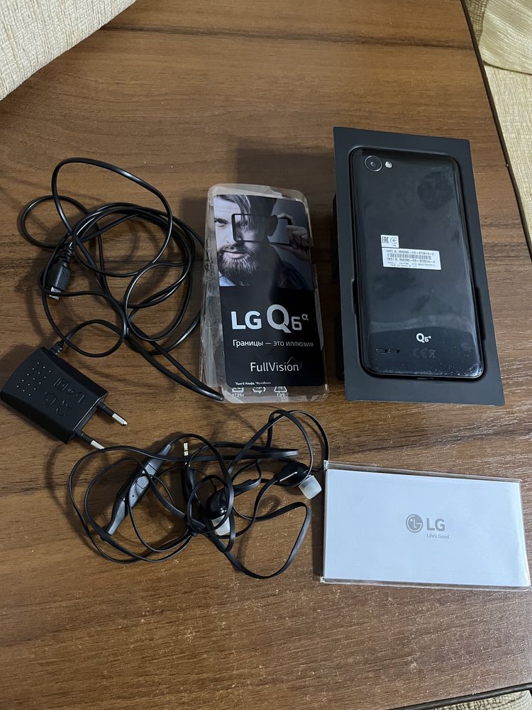 Продам LG Q6 Альфа