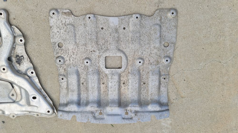 Scut protectie motor cutie BMW X5 G05 X6 G06 X7 G07