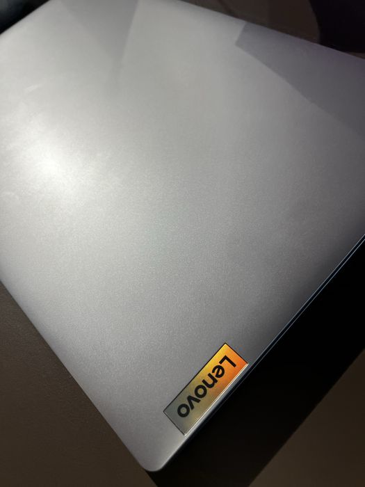 Lenove komputer tez sotiladi srochnaga