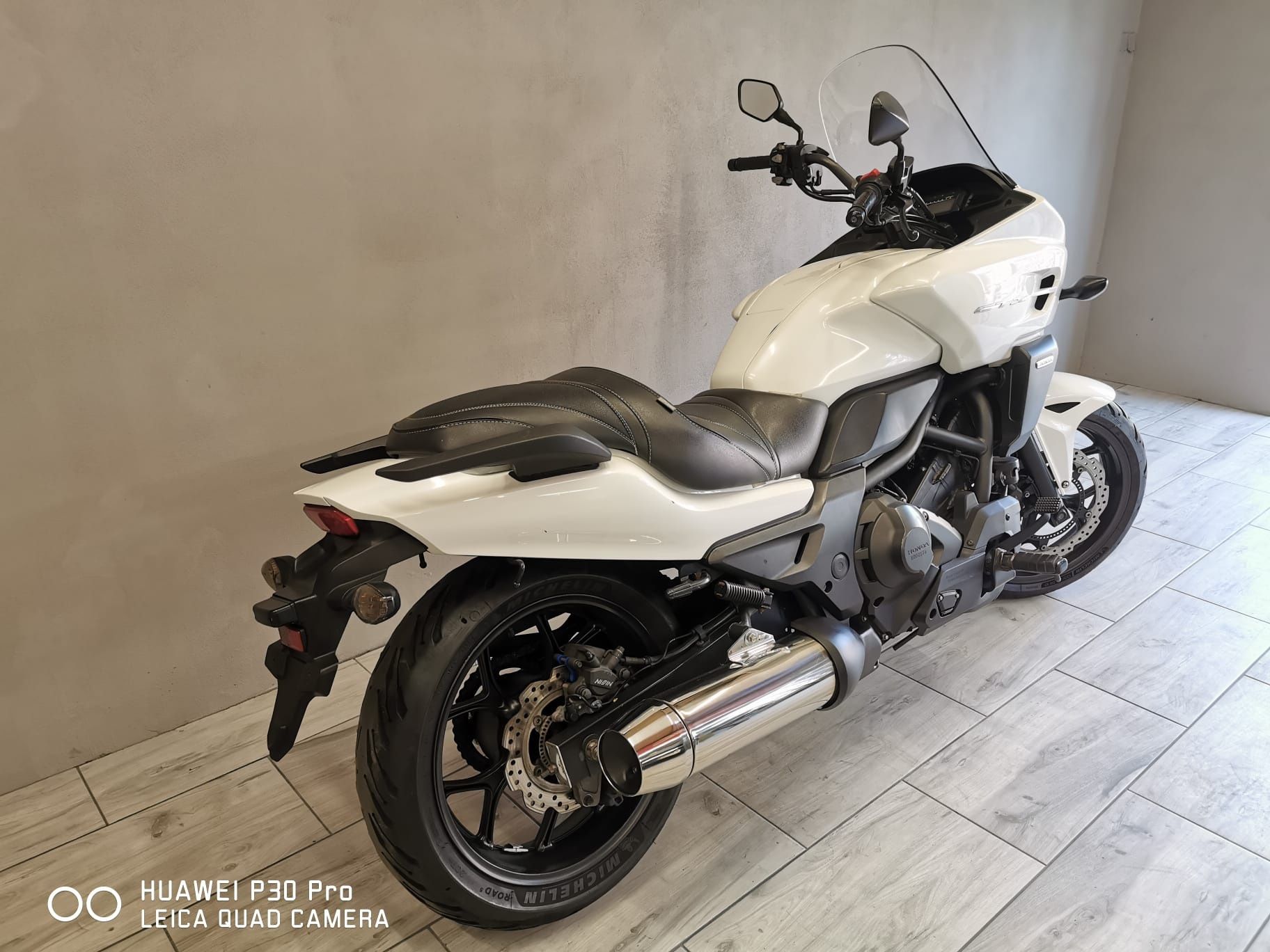 Vand motocicleta HONDA CTX 700 DCT