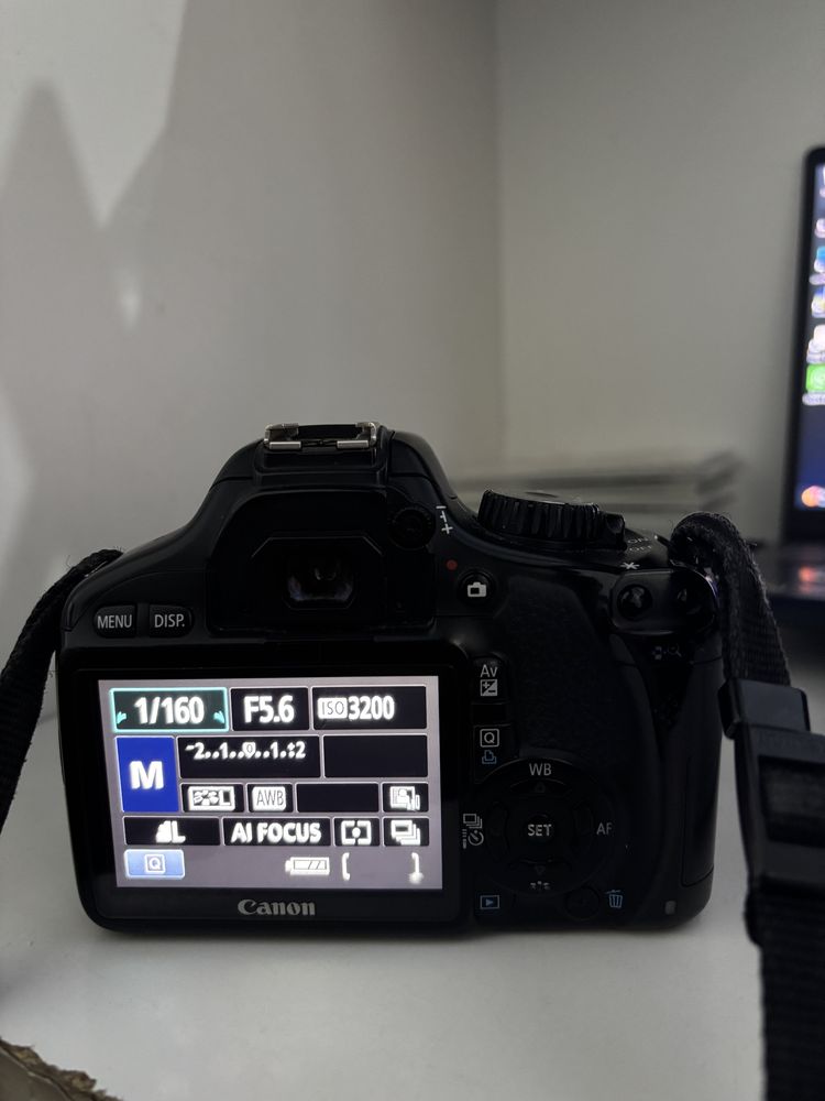 Canon 550D торг уместен