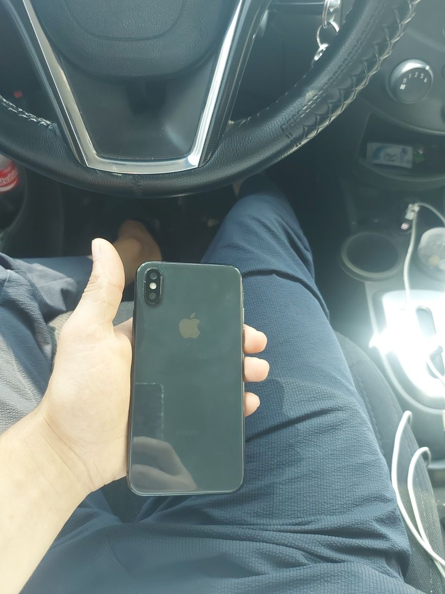 Iphone x 64gb fes iwlamid qogan joylar cotk iwlid