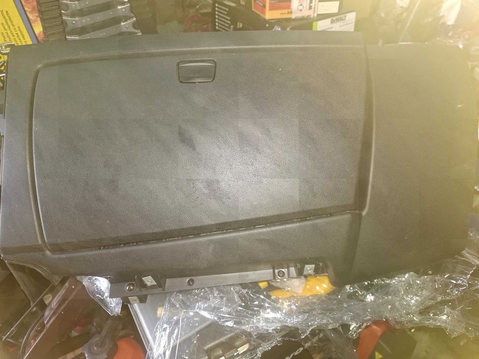 Продавам жабка за BMW E87