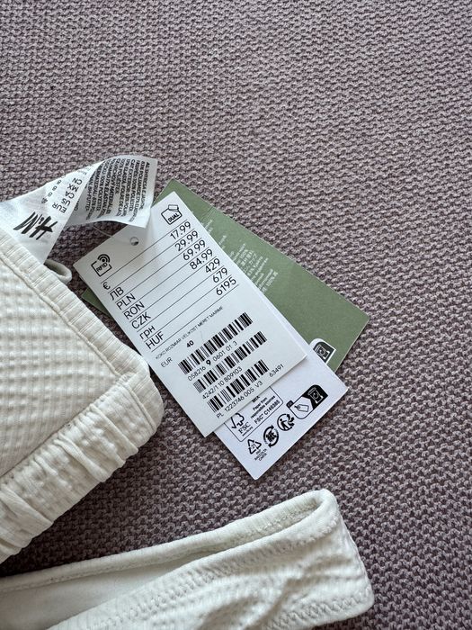 чисто нови бански на H&M