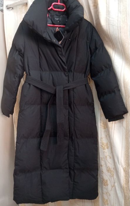 Дамско дълго яке. Нови.