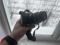 Цифровой фотоаппарат со съемным объективом
