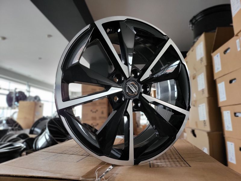 18цола Nissan 5x114.3 Нисан 5х114.3