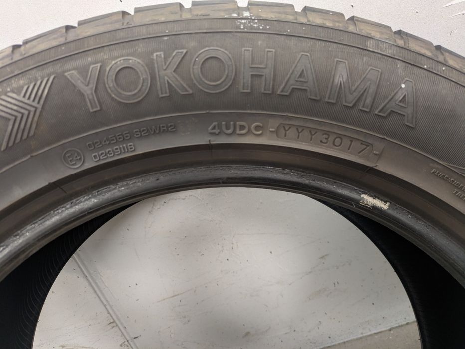 Set 4 anvelope iarna 235 60 R18 Yokohama