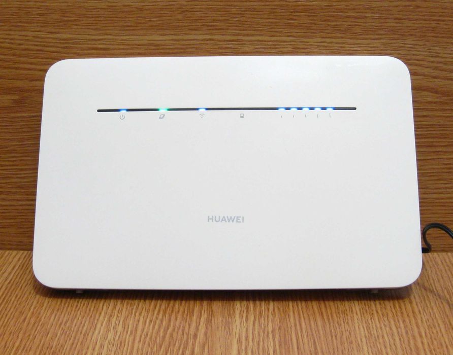 Huawei B535-232 router WiFi modem SIM 4G+ LTE 300 Mb