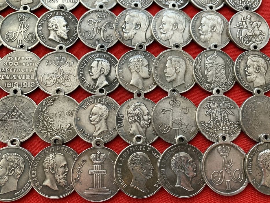 Коллекция Царских наградных Медалей  100 штук