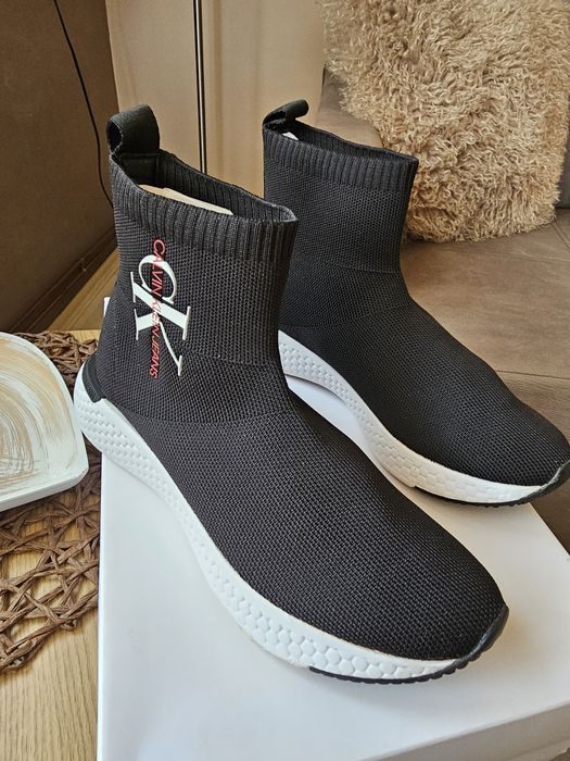 Дамски обувки на Calvin Klein