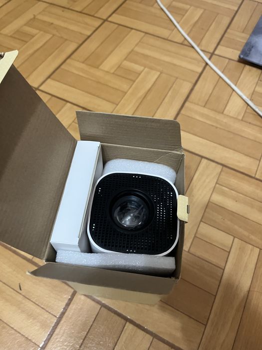 Проектор для дома.