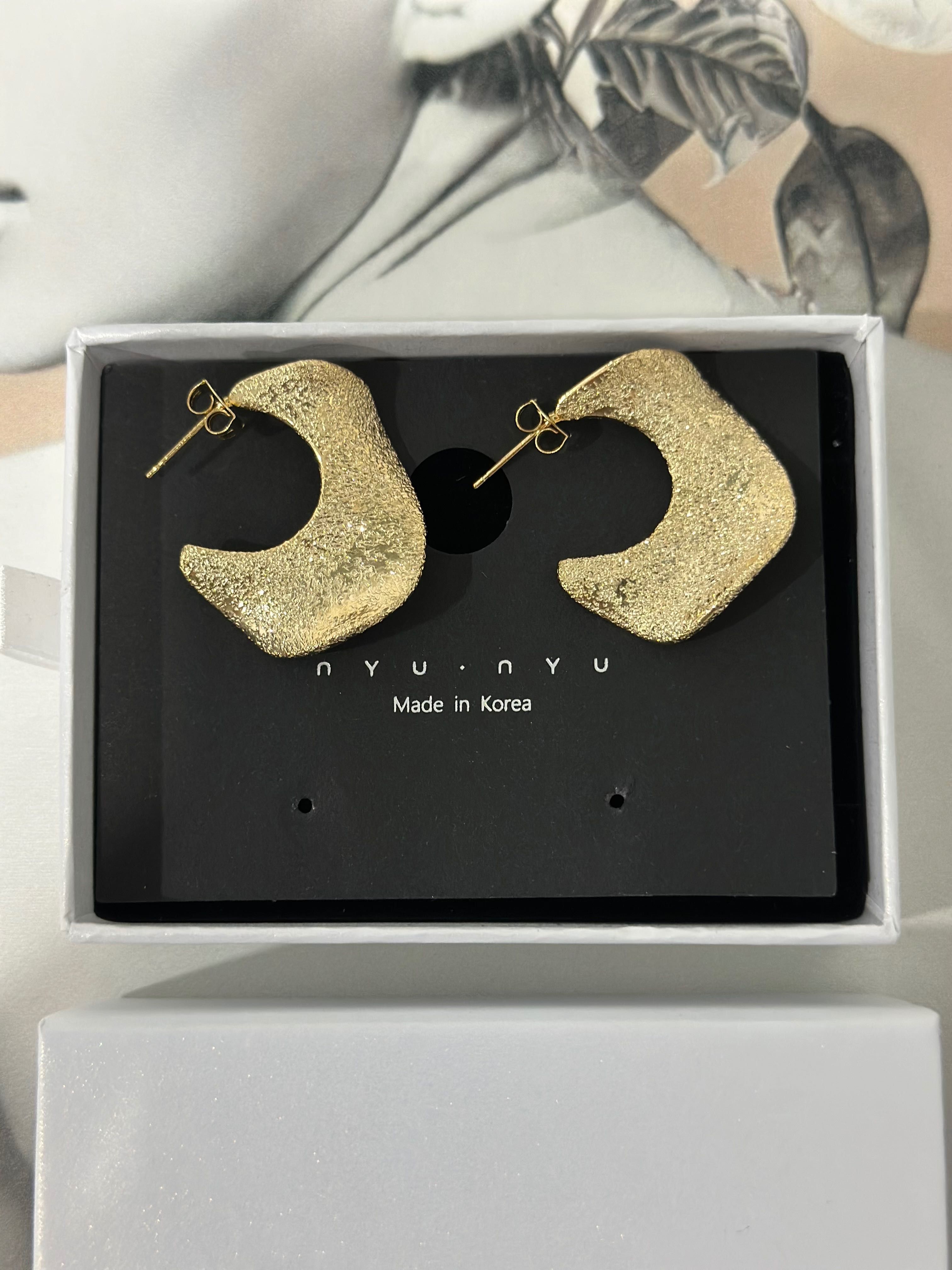 Серебро, бижутерия из Южной Кореи. все оригинал