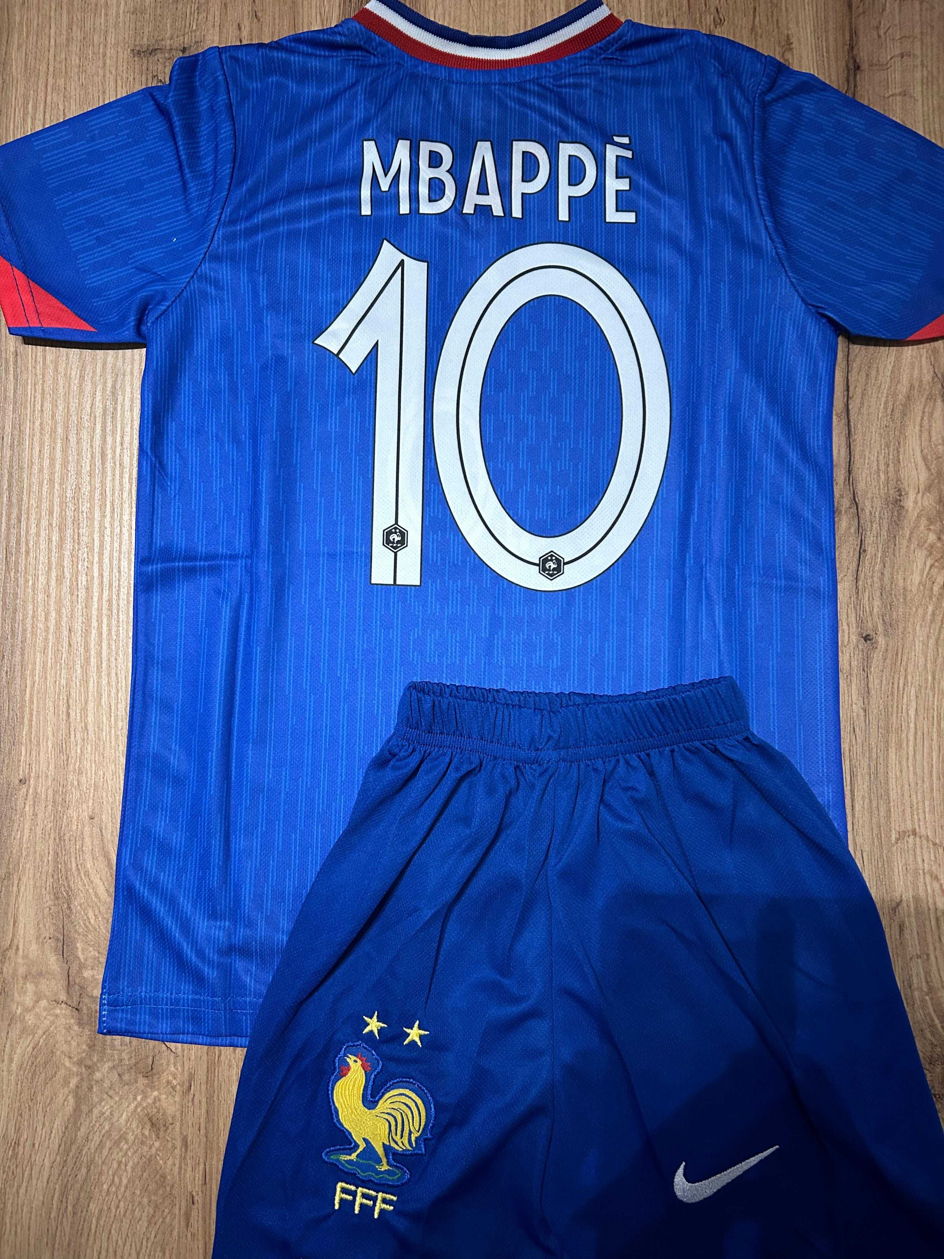 Reducere: Tricouri & Echipamente de fotbal pentru copii - Mbappe