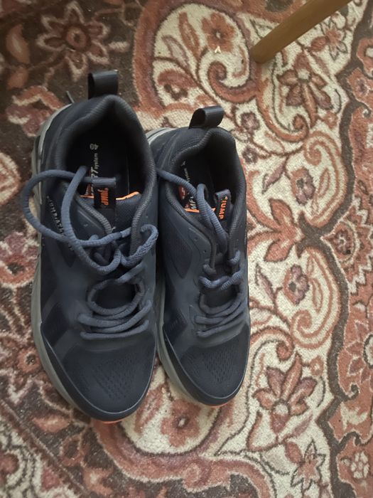 Спортни Маратонки JUMP нови, подарък