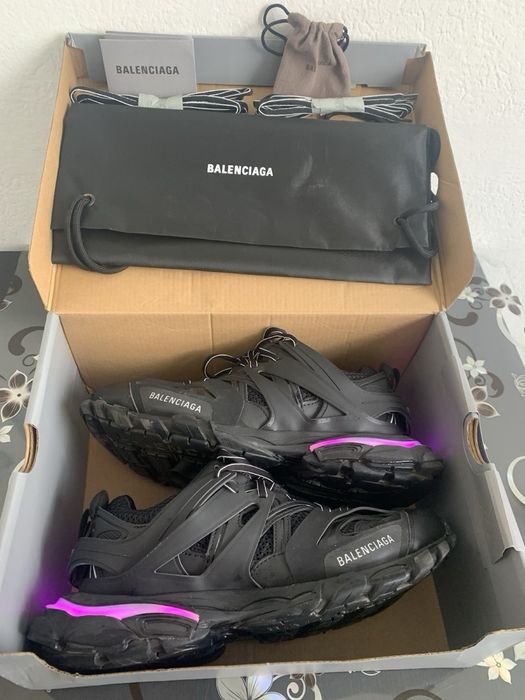 Vand balenciaga track led 43