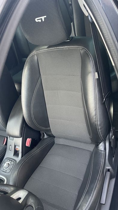 Vând renault megane 3