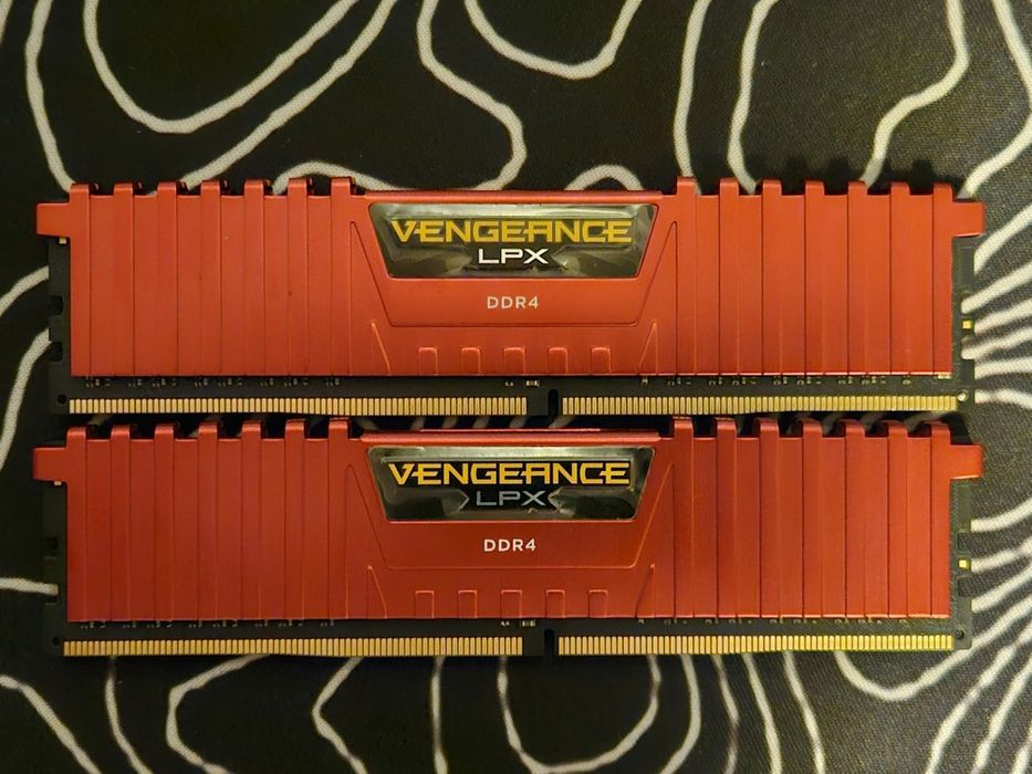 Corsair Vengeance LPX DDR4 | Kit 16GB RAM