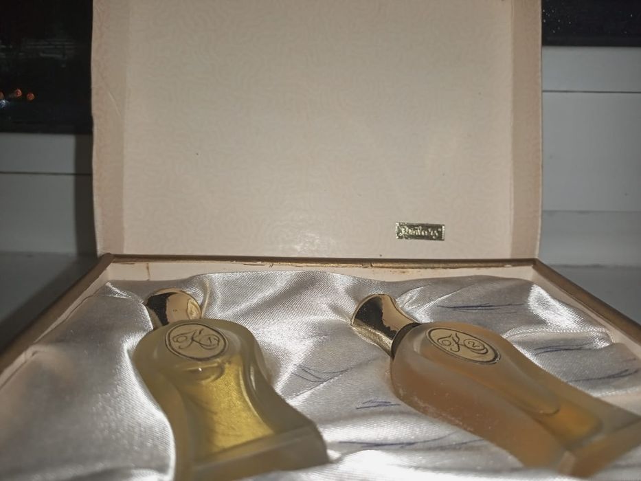 Духи антиквариат.