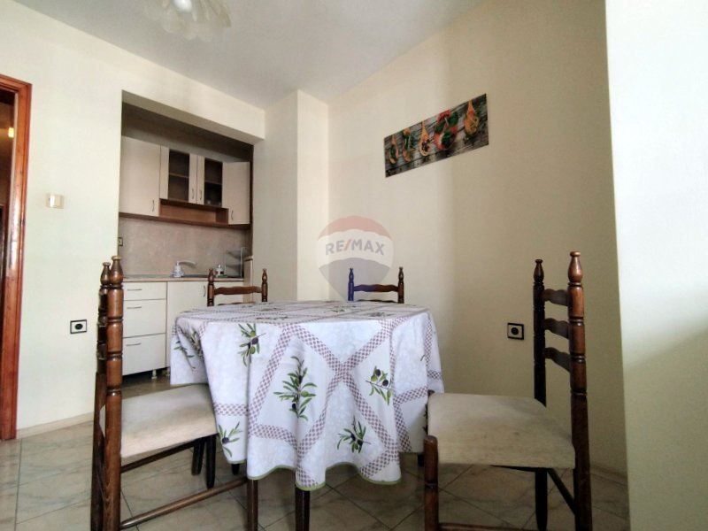 Продава се Двустаен апартамент в Варна, Спортна зала - 70 кв.м за 2786 €/кв.м - Снимка #4