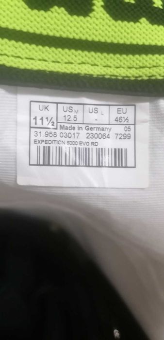 Продавам височинни обувки Lowa EXPEDITION 6000 EVO RD
