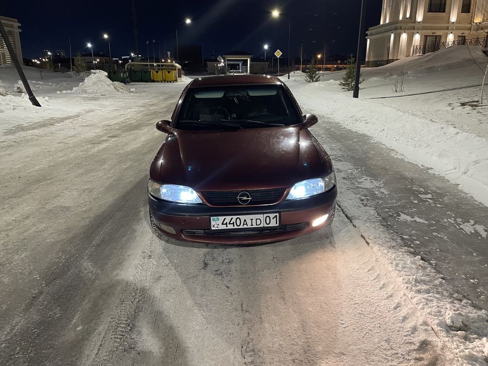 обмен vectra b на 16 pro max 512 + деньги или два айфона
