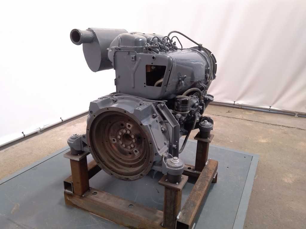 Motor complet Deutz F3L912 - Piese de motor Deutz