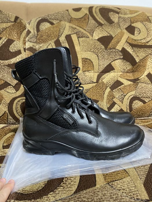 Bocanci Viper din piele