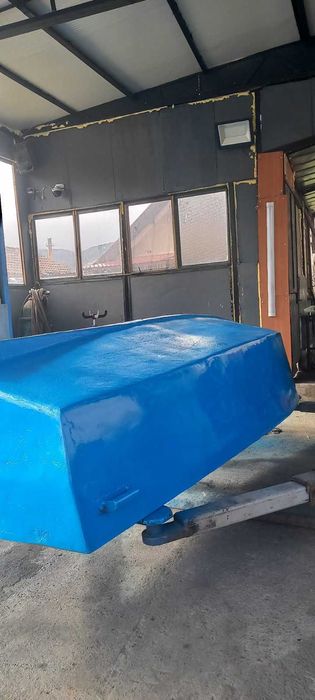 Лодка от фибро стъкло