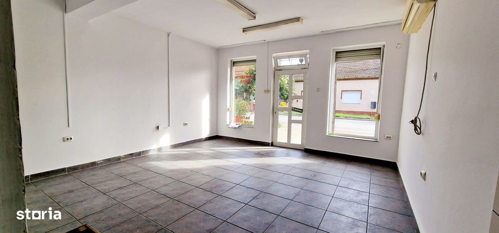 Spatiu comercial ,45mp, Matei Corvin, Episcopia Bihor