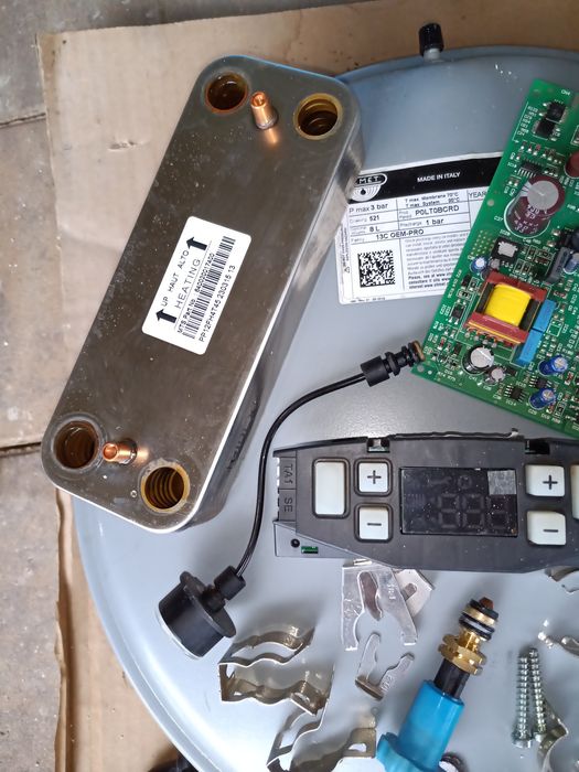 Inoa Green Vas expansiune Corp Tur Retur Pompa Ariston Cares premium