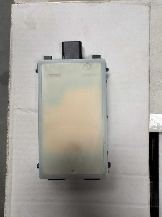 Сензор мъртва зона / Радар сензор в броня БМВ Г60 Г70 У06 У11 Г05 фейс