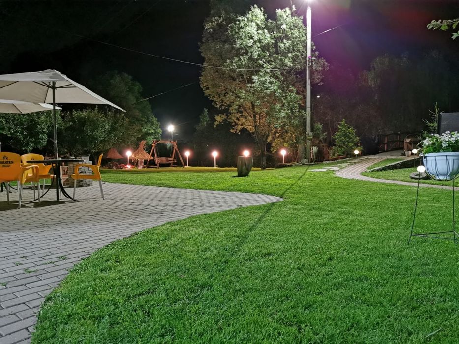 Cabana de inchiriat, liber de revelion/craciun