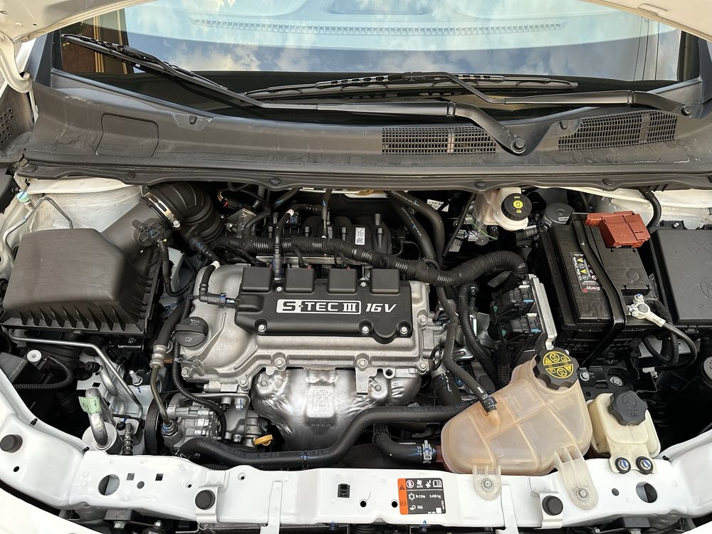 Cobalt 2023-24kuzov 4-pozitsiya Full Avtomat karobka srochna sotiladi
