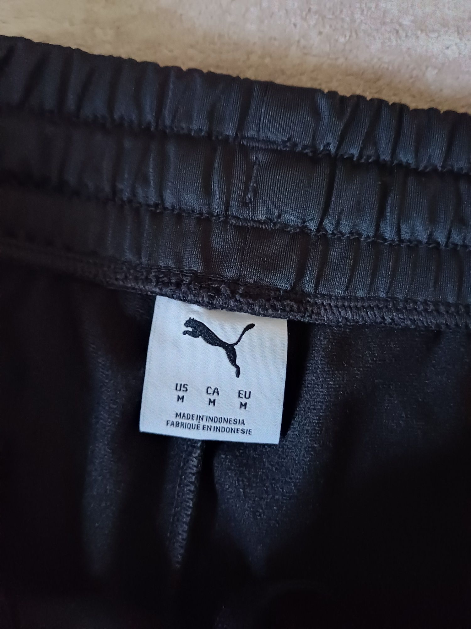 Puma долнище чисто ново