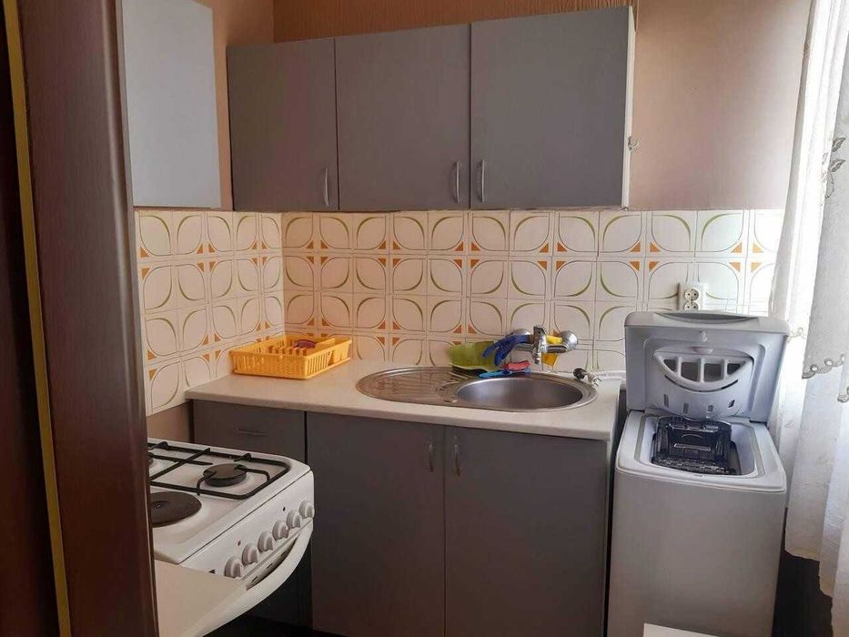 Дава се под наем Едностаен апартамент в Пловдив, Тракия - 32 кв.м за 300 € - Снимка #2