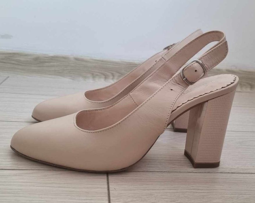 Pantofi decupați cu toc, Benvenuti, 38