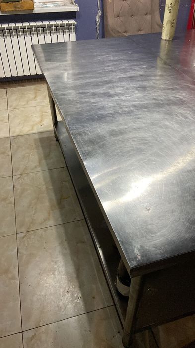Кухонный стол нержавейка
