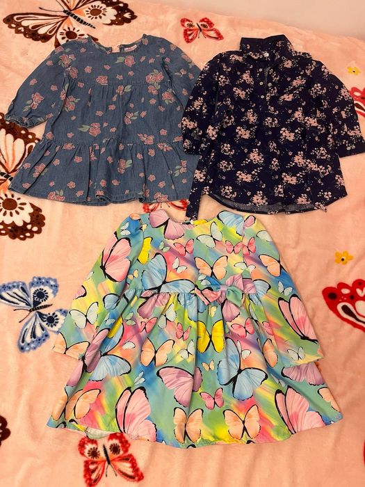 Vând hainute și incaltari în stare impecabila