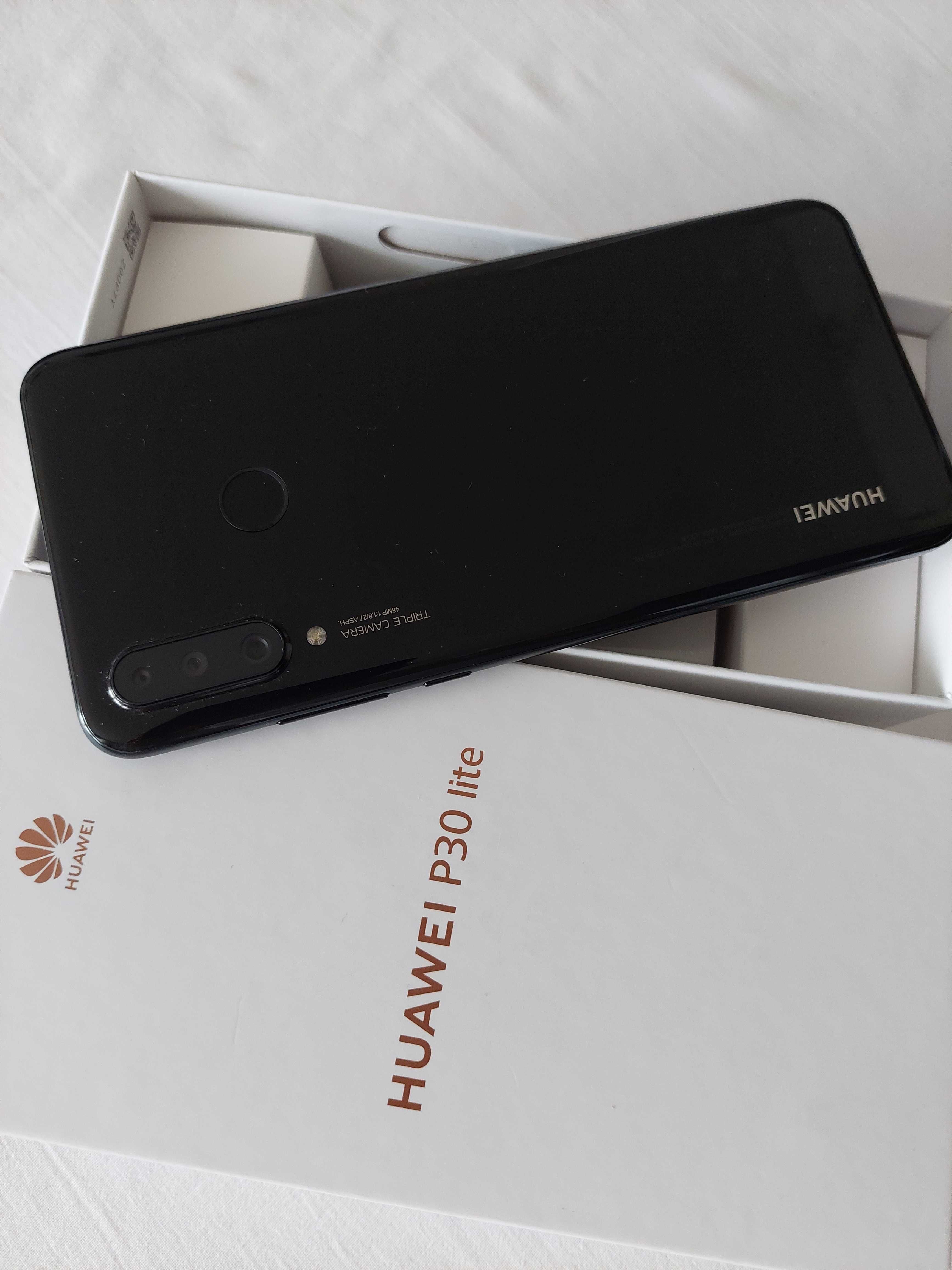 Смартфон Huawei P30 lite