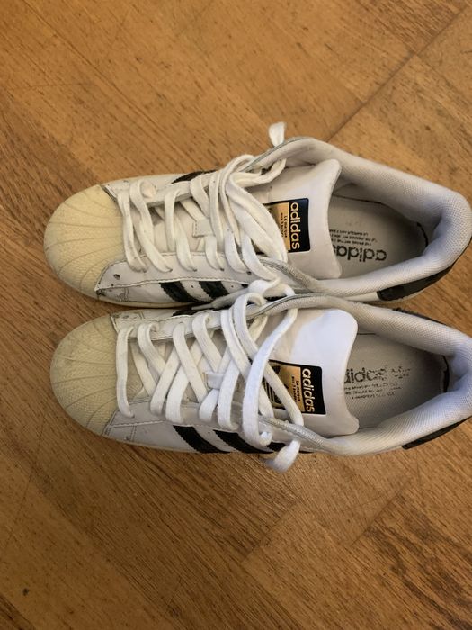 Adidas superstar
