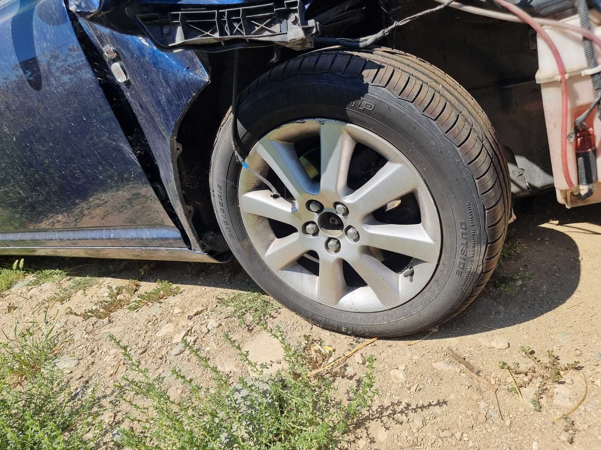 Toyota Avensis 2.0 D4D /Лети джанти 16 /На части