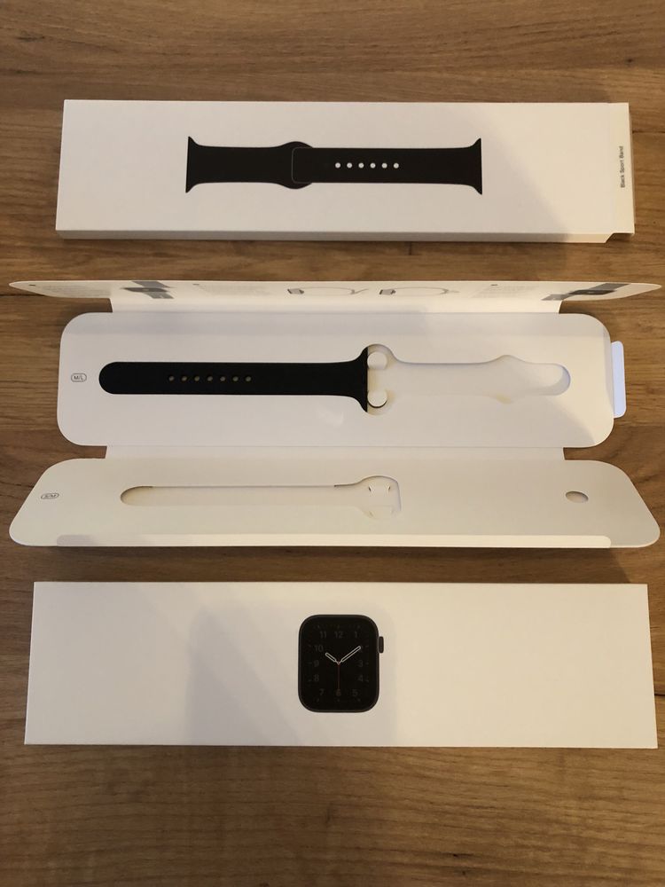 Apple Watch SE 44mm