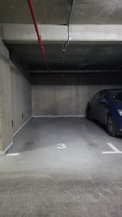 New Town Residence proprietar închiriez loc de parcare subteran