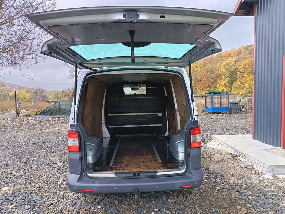 Vw t5. 2 euro5 140 cp 2012